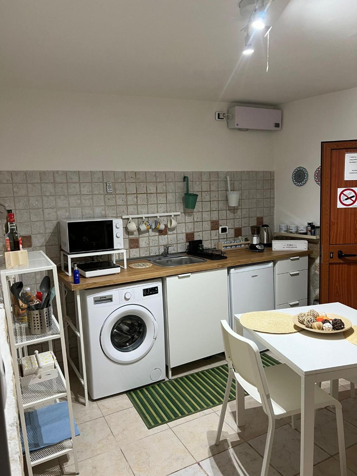 Casa Vacanze “Da Concetta” Bari Eksteriør billede